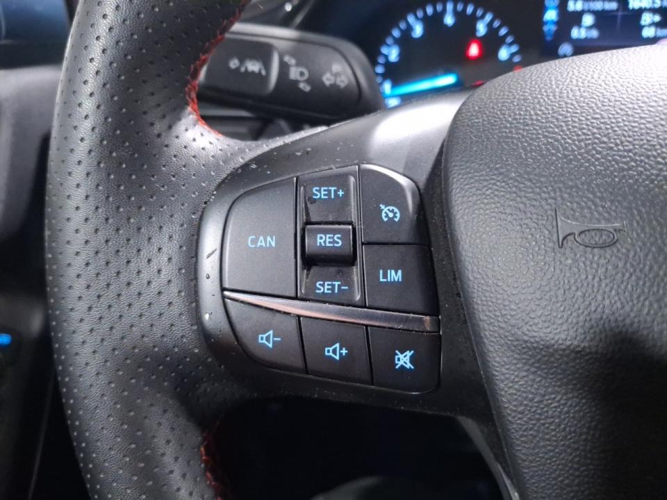 Ford Fiesta 1.0 EcoBoost MHEV 92kW ST-Line X 5p 125cv nuevo Barcelona
