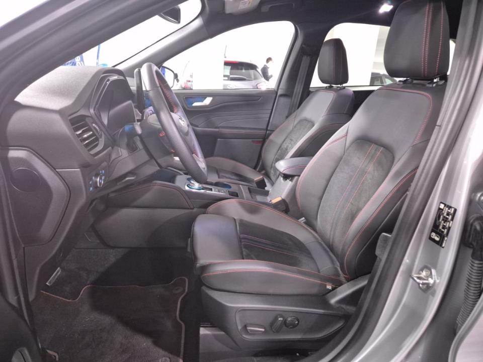 Ford Kuga ST-Line X 2.5 Duratec PHEV 165kW Auto 243CV nuevo Barcelona