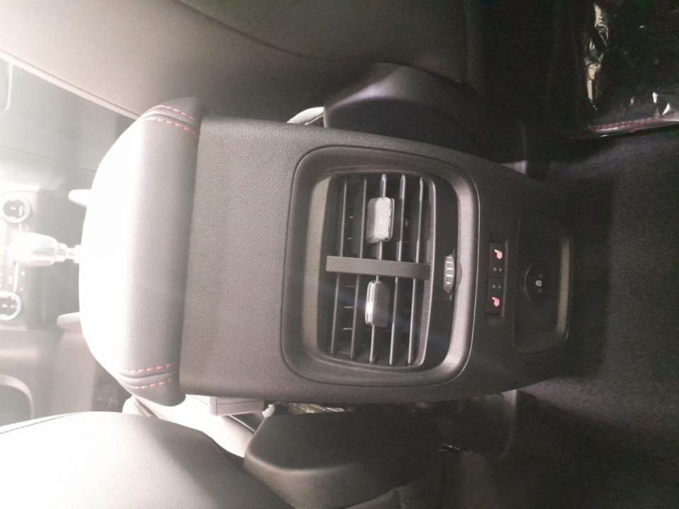 imagen swiper vehículo 11