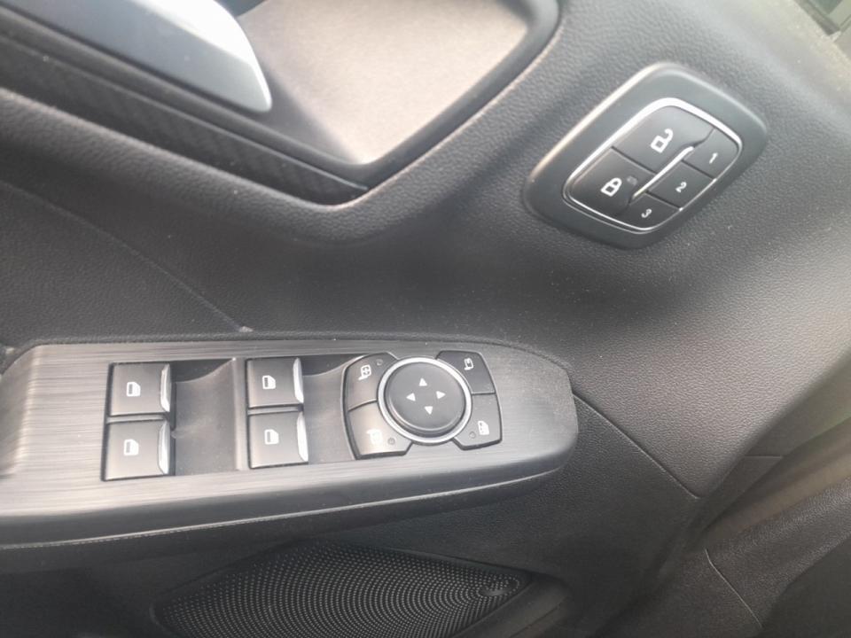 imagen swiper vehículo 8