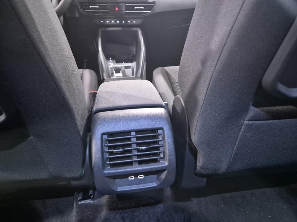 Ford Grand Tourneo Connect 1.5 Ecoboost PHEV Titanium Auto nuevo Barcelona