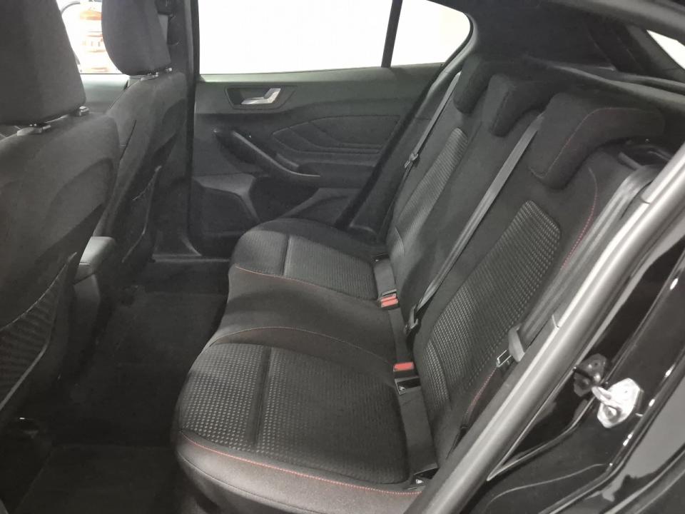 Ford Focus 1.0 Ecoboost MHEV 92kW ST-Line 125cv nuevo Barcelona