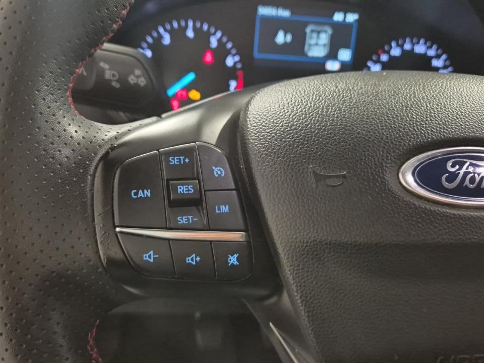 Ford Focus 1.0 Ecoboost MHEV 92kW ST-Line 125cv nuevo Barcelona