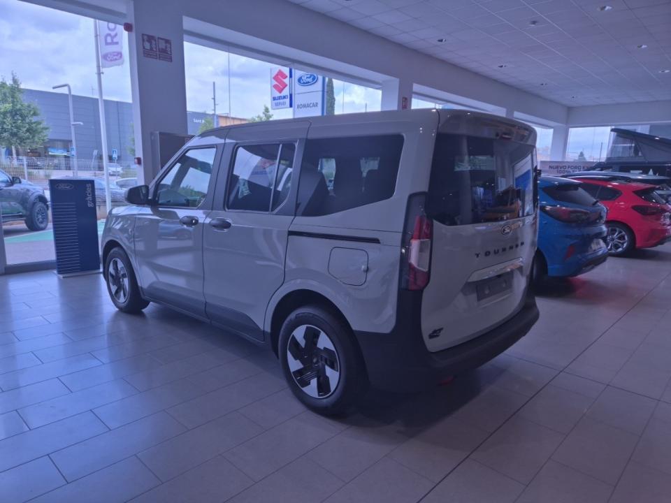 Ford Tourneo Courier BEV 43,6kWh 100kW (136CV) Trend Auto nuevo Barcelona