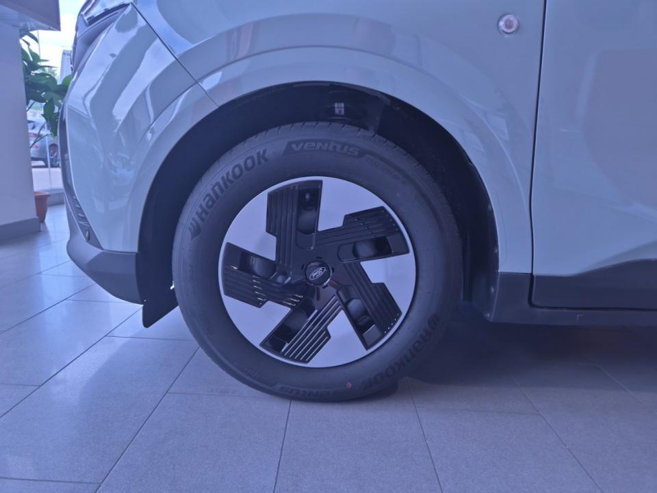 Ford Tourneo Courier BEV 43,6kWh 100kW (136CV) Trend Auto nuevo Barcelona