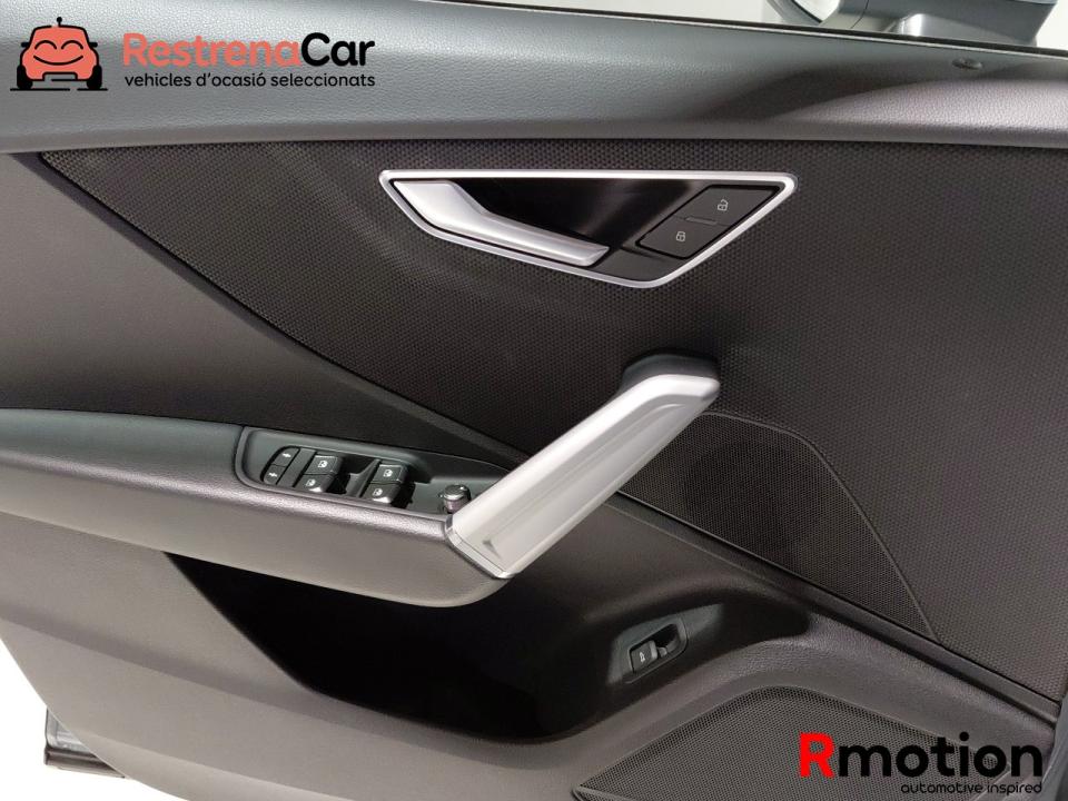 imagen swiper vehículo 28