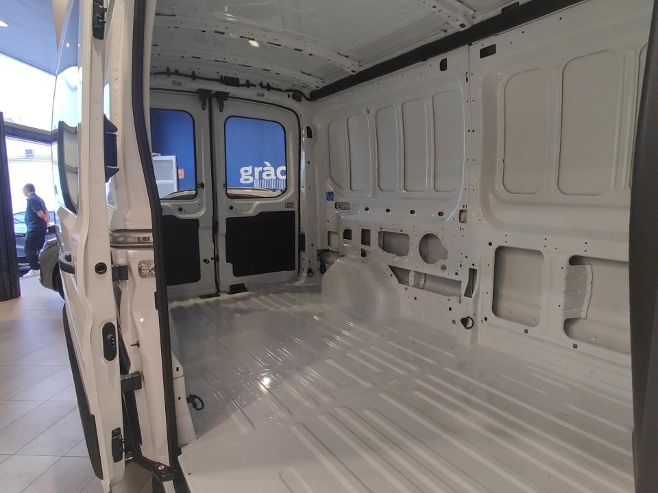 imagen swiper vehículo 10