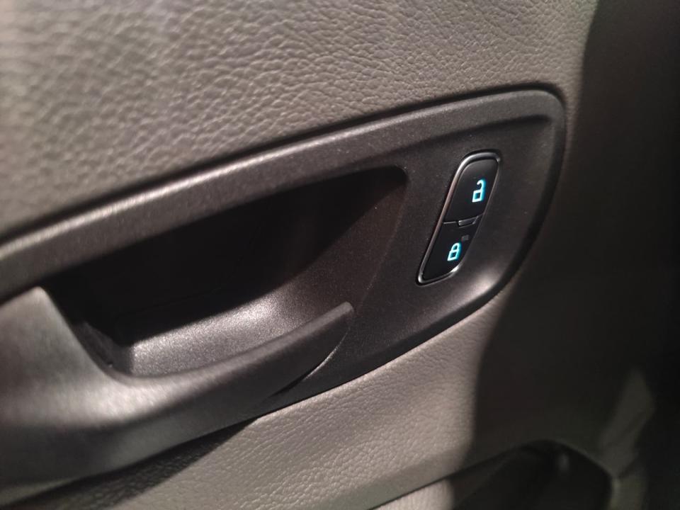 imagen swiper vehículo 24