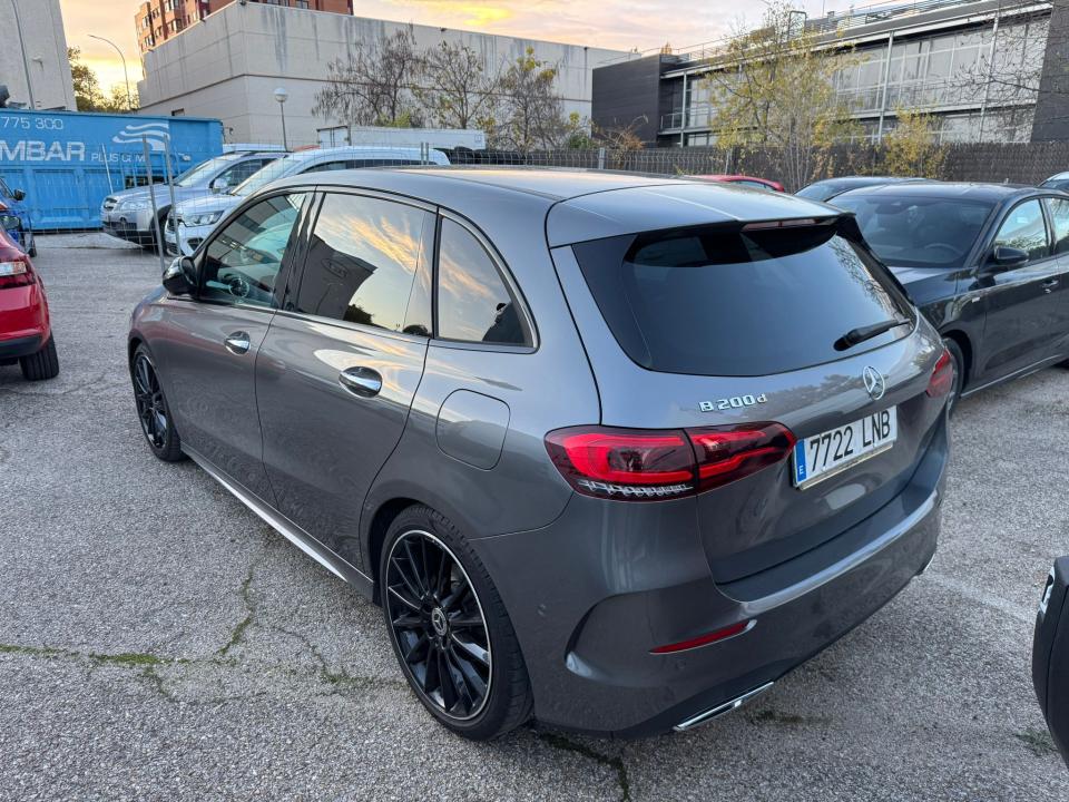 imagen swiper vehículo 4