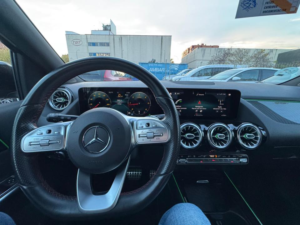 imagen swiper vehículo 5