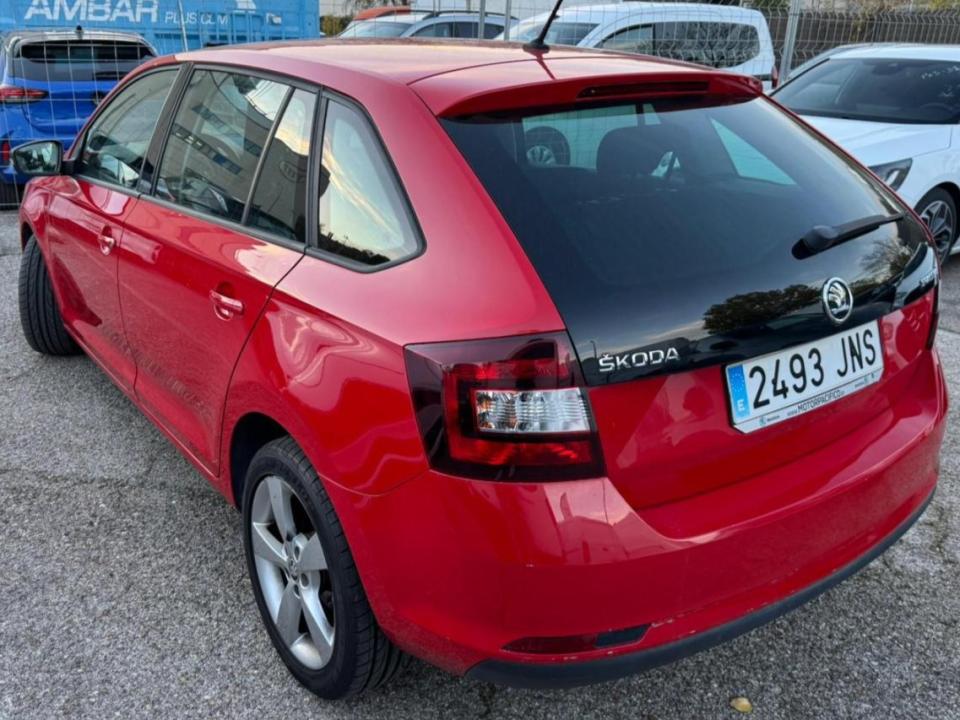 imagen swiper vehículo 5