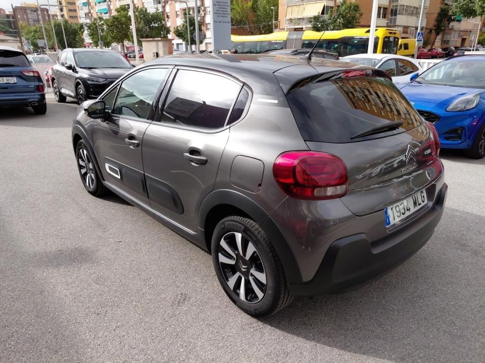 imagen swiper vehículo 4