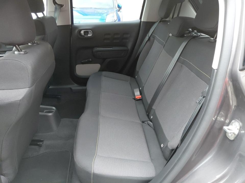 imagen swiper vehículo 9