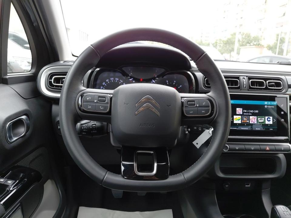 imagen swiper vehículo 12