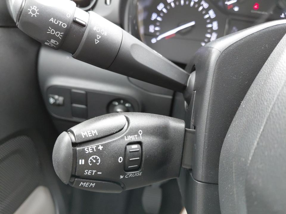 imagen swiper vehículo 21