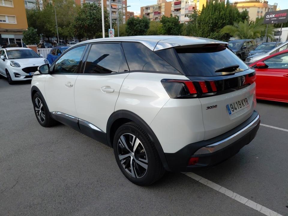 imagen swiper vehículo 4