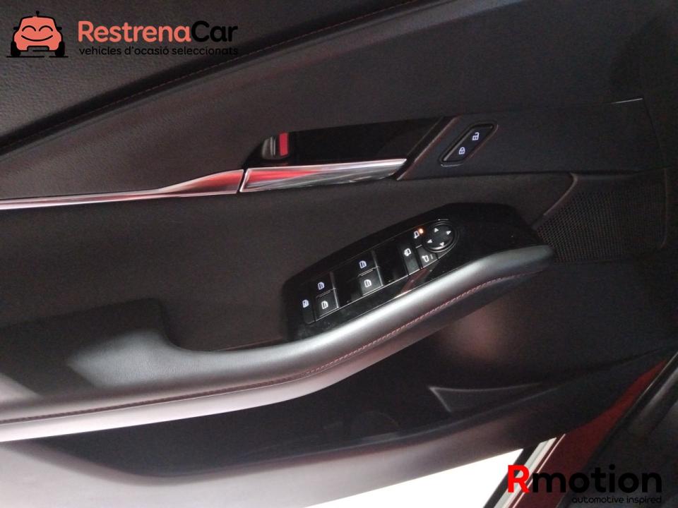 Mazda CX-30 e-SKYACTIV G MHEV 90kW Homura nuevo en Barcelona Mazda CX-30 e-SKYACTIV G MHEV 90kW Homura nuevo Barcelona