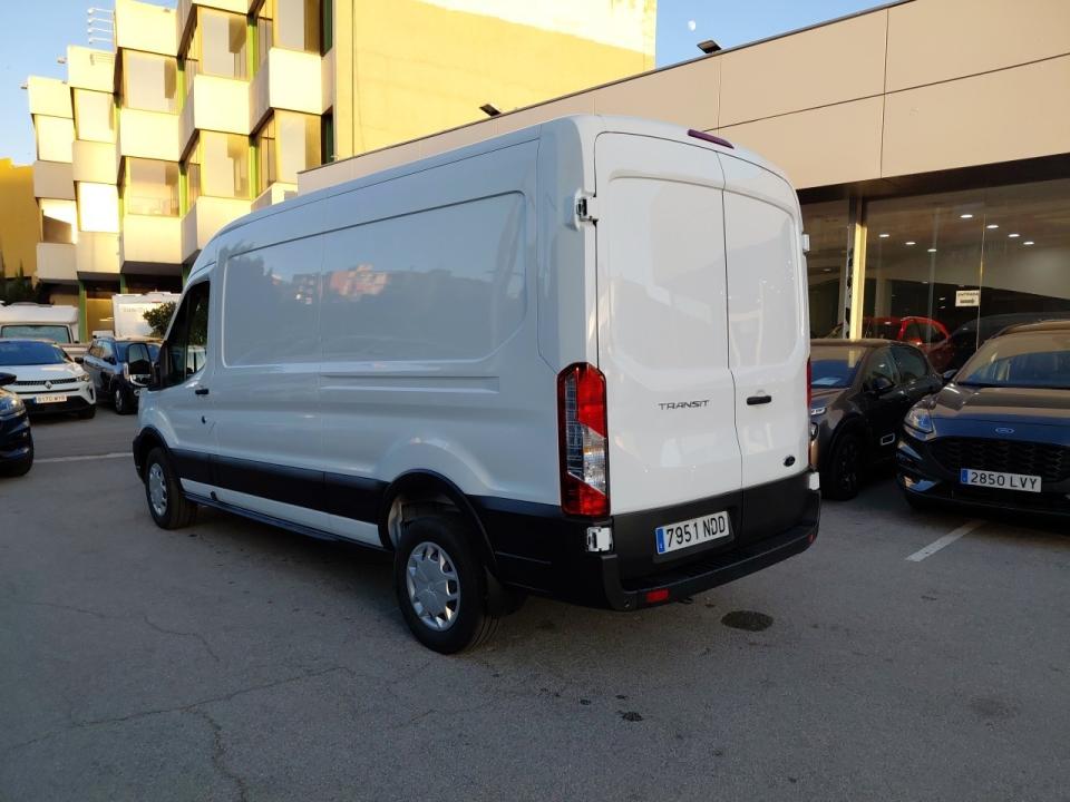 imagen swiper vehículo 4