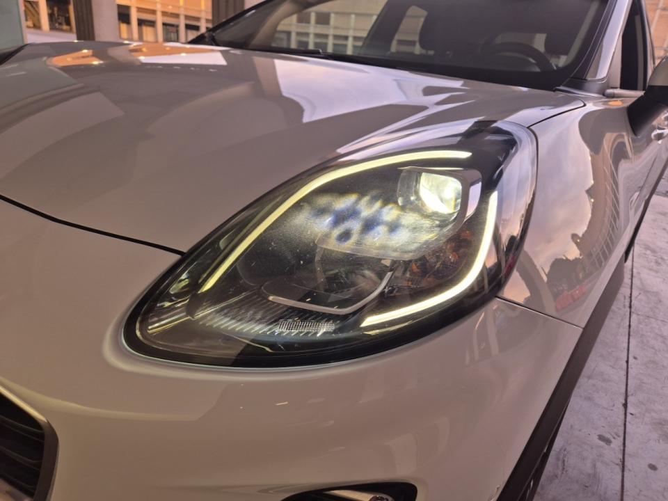 imagen swiper vehículo 24