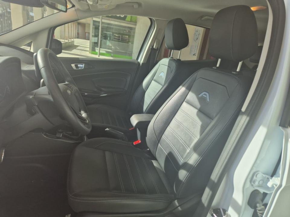 imagen swiper vehículo 9