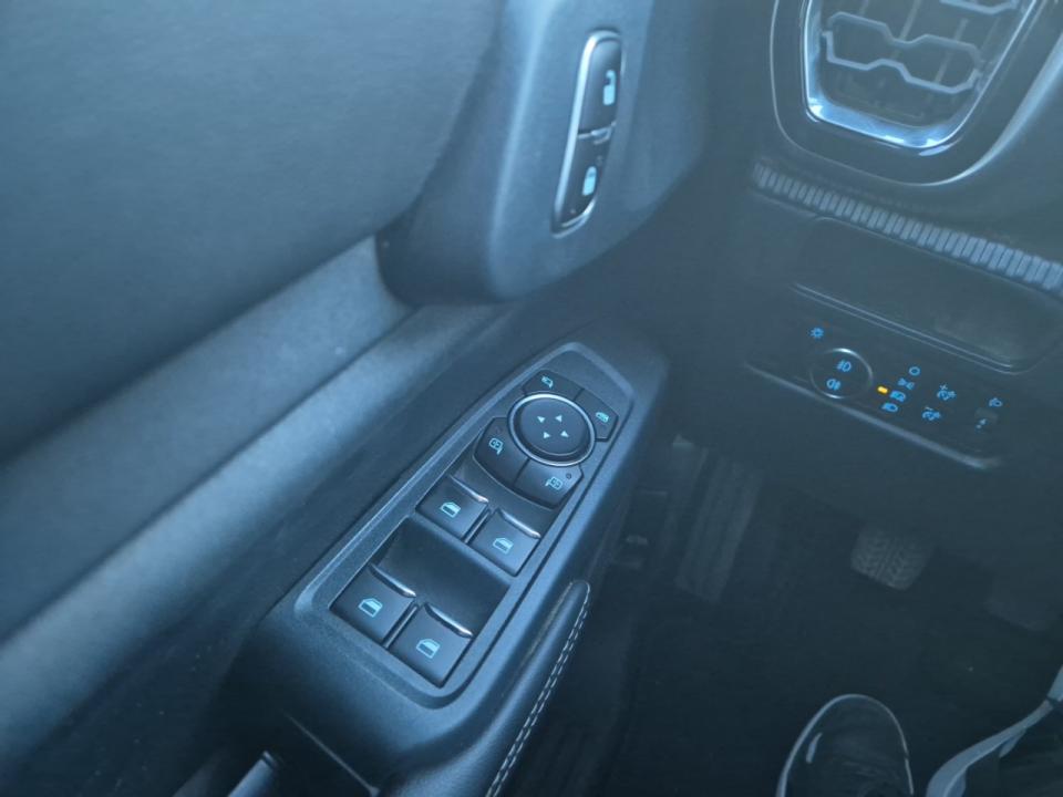 imagen swiper vehículo 21