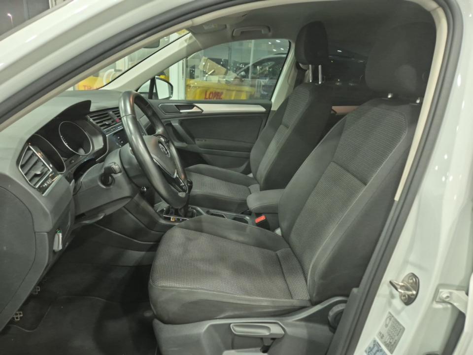 imagen swiper vehículo 9