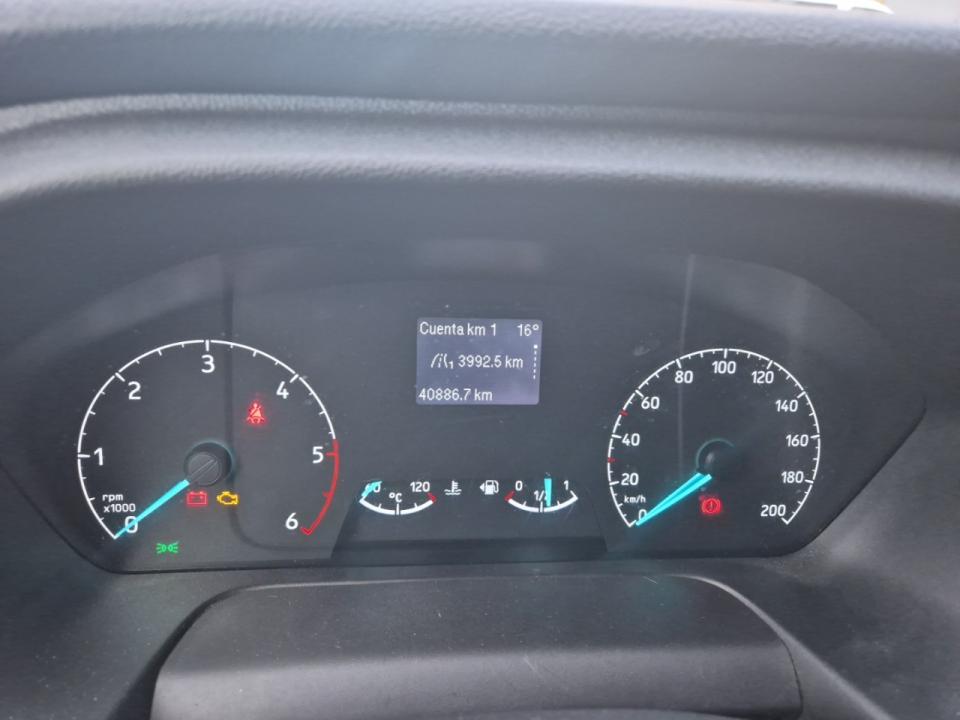 imagen swiper vehículo 16