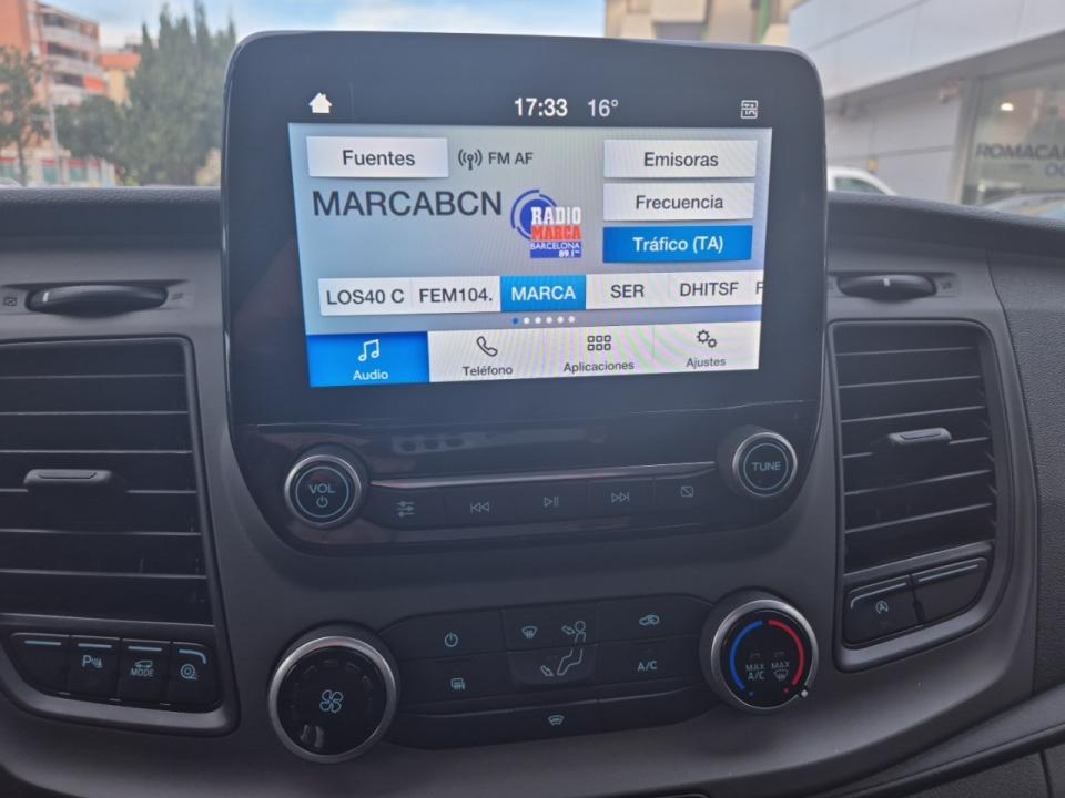 imagen swiper vehículo 17