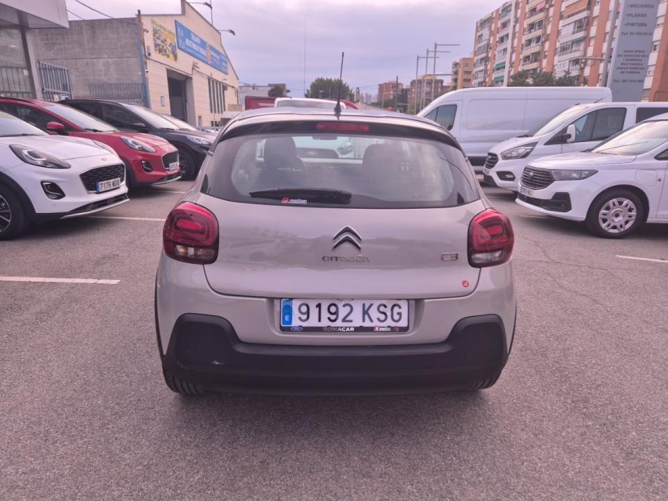 imagen swiper vehículo 6