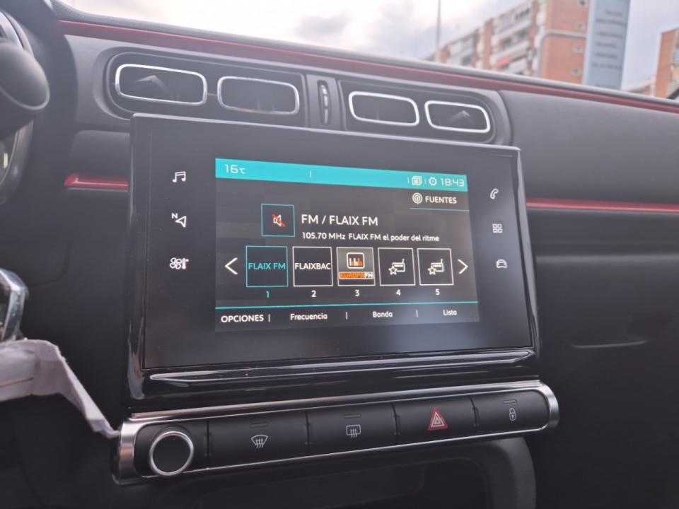 imagen swiper vehículo 17