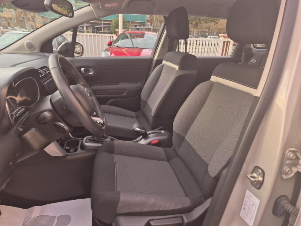 imagen swiper vehículo 9