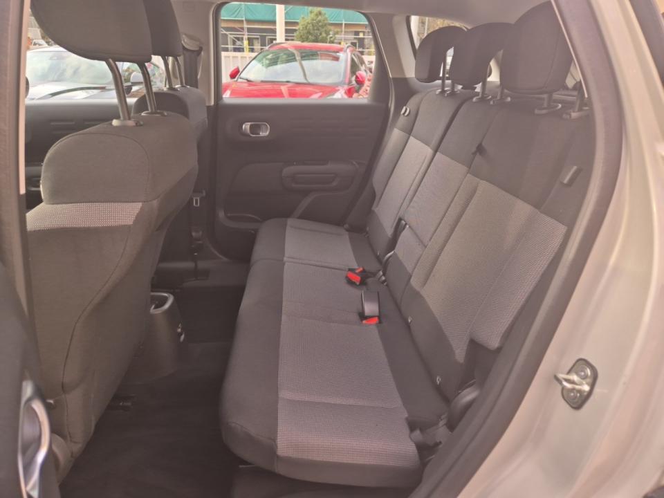 imagen swiper vehículo 10