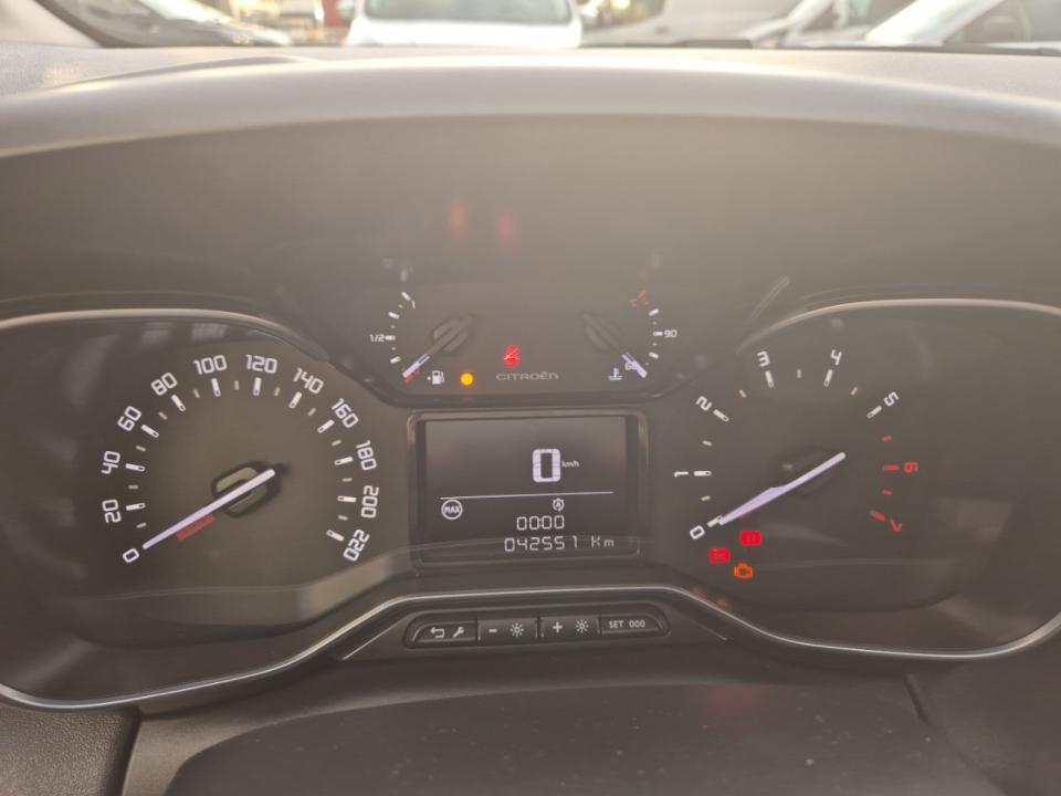 imagen swiper vehículo 30