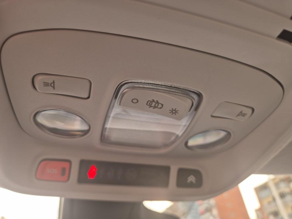 imagen swiper vehículo 47