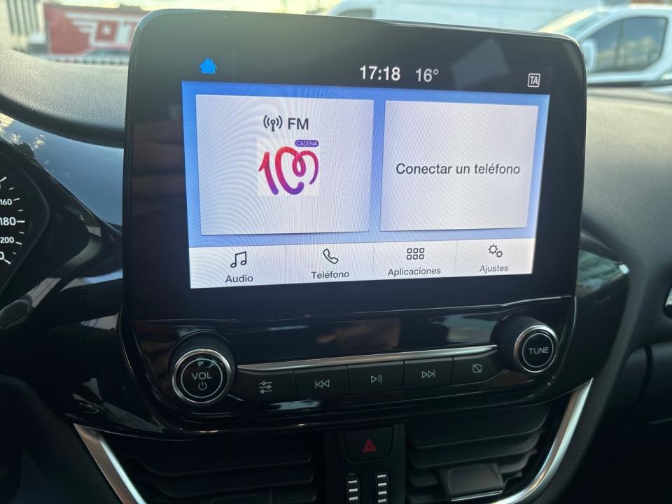 imagen swiper vehículo 17