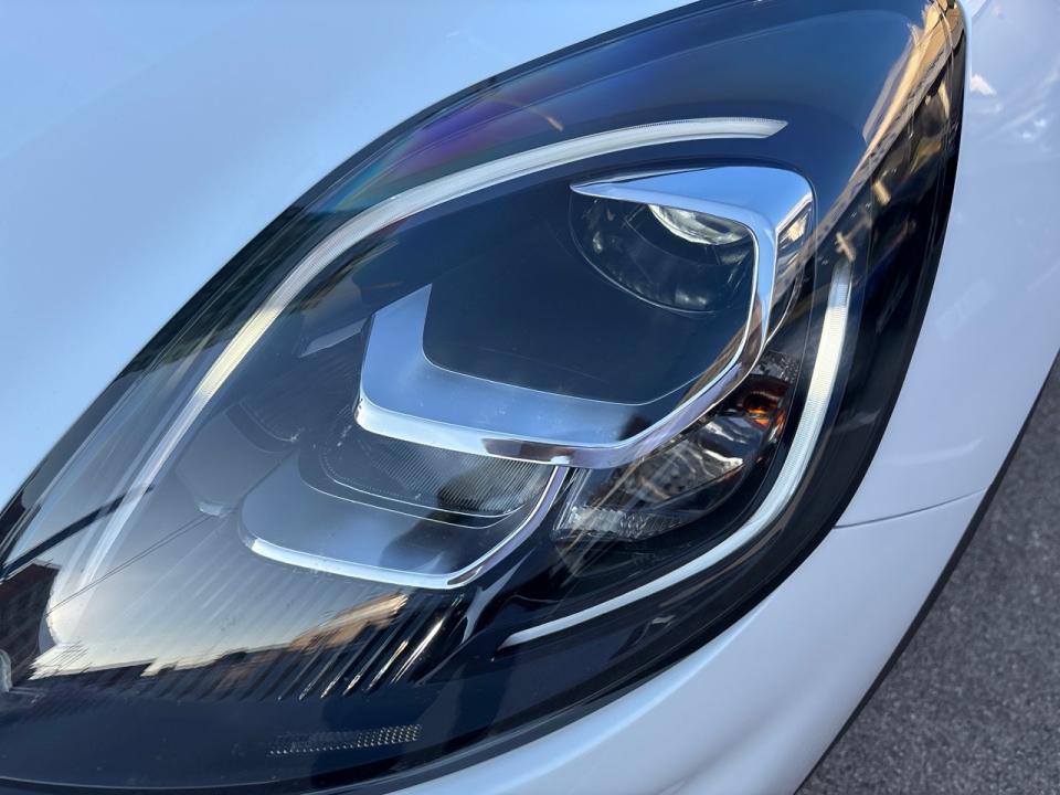 imagen swiper vehículo 24