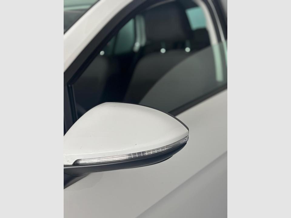 imagen swiper vehículo 8