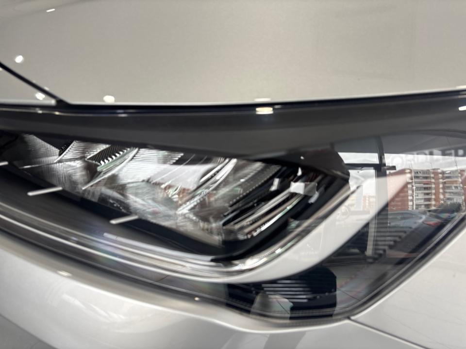 imagen swiper vehículo 23