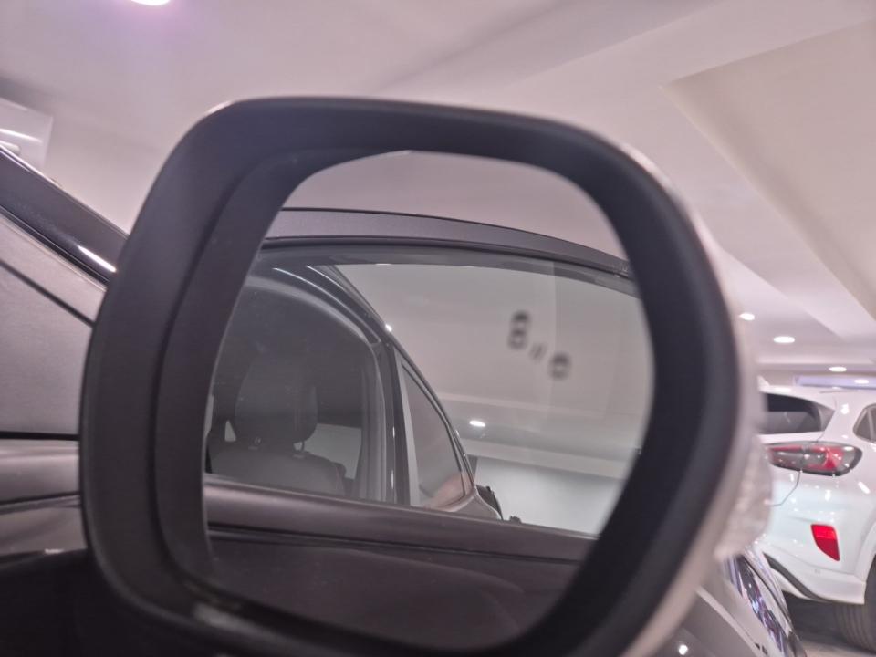 imagen swiper vehículo 27