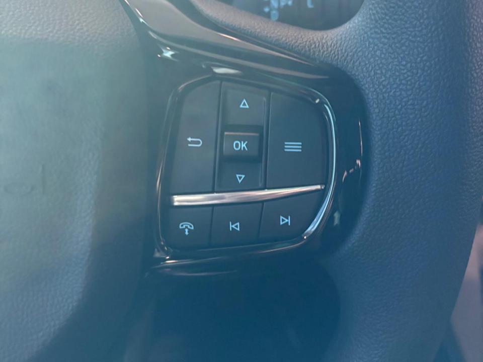 imagen swiper vehículo 12