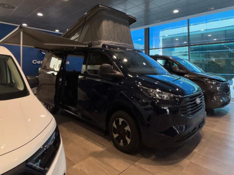 imagen swiper vehículo 26