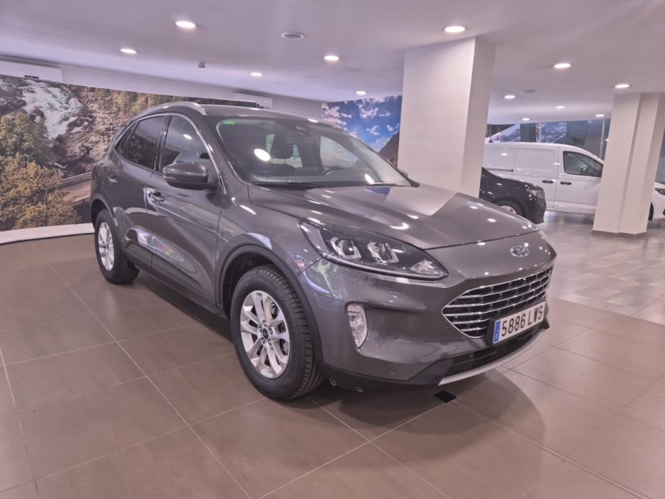 Ford Kuga Titanium 2.5 Duratec FHEV 140kW Auto nuevo Barcelona