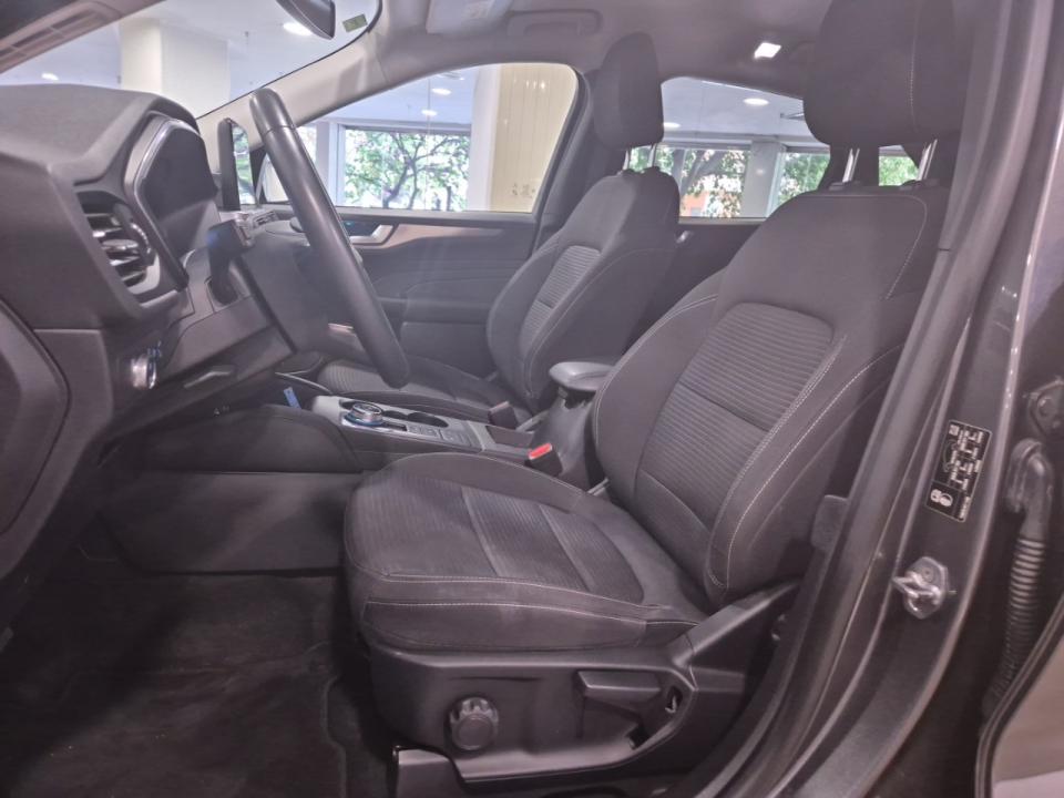 Ford Kuga Titanium 2.5 Duratec FHEV 140kW Auto nuevo Barcelona