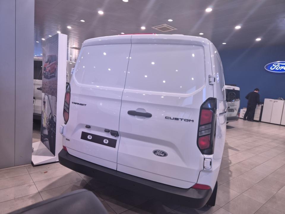 imagen swiper vehículo 5