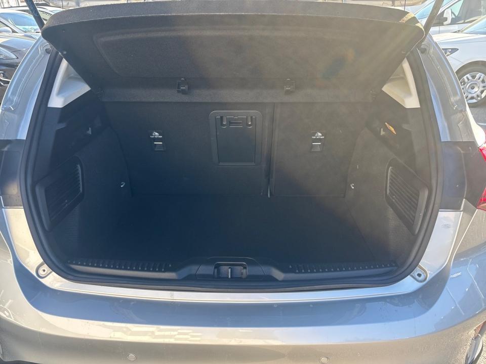 imagen swiper vehículo 7