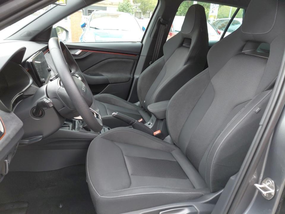 imagen swiper vehículo 9