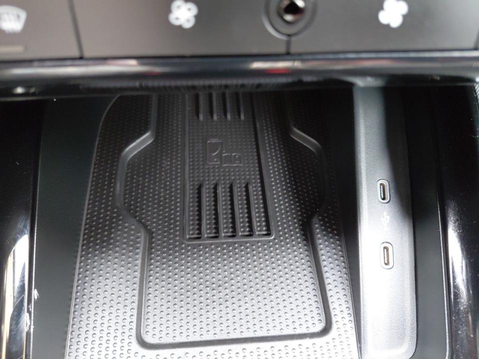 imagen swiper vehículo 24