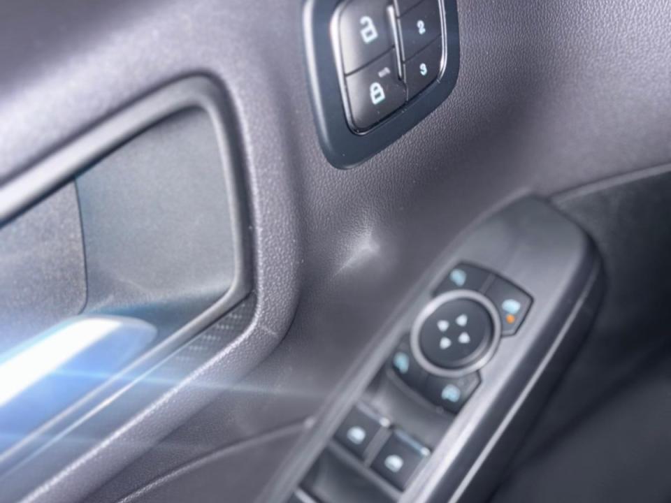 imagen swiper vehículo 14