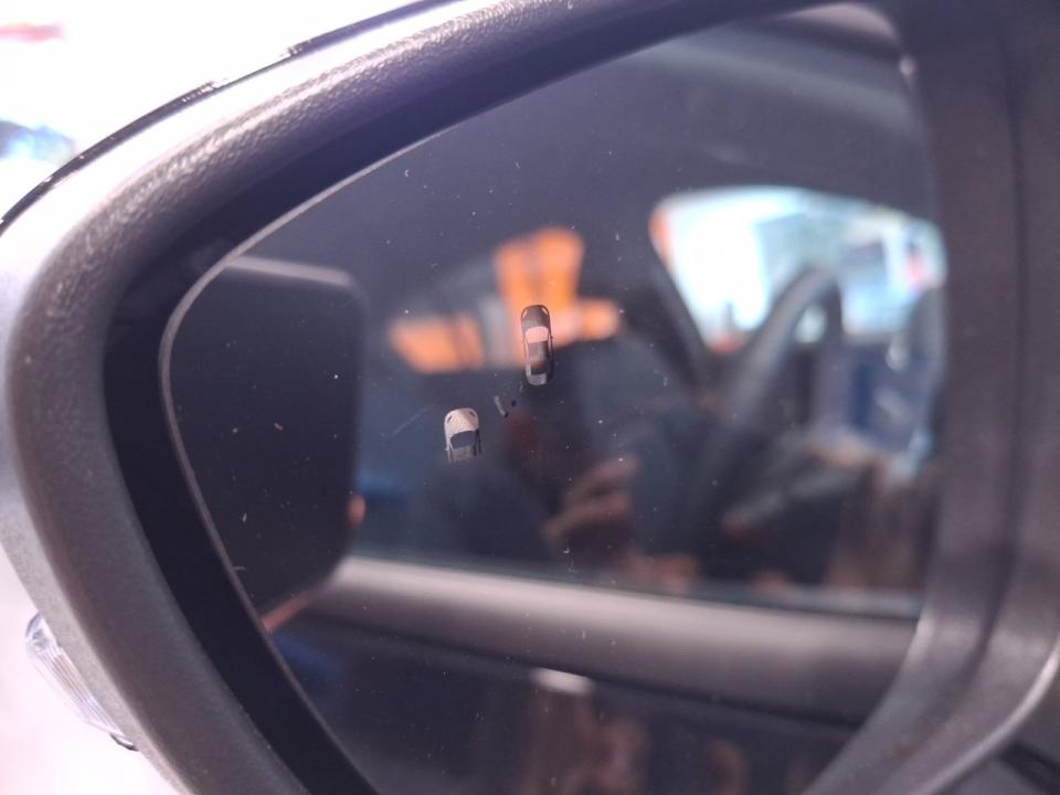 imagen swiper vehículo 23