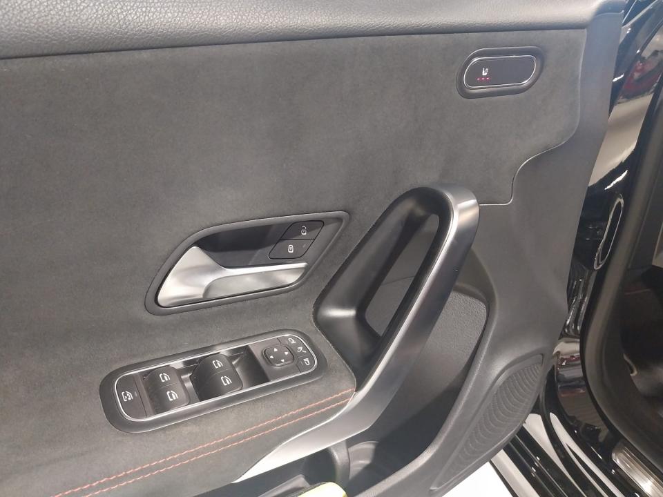 imagen swiper vehículo 11